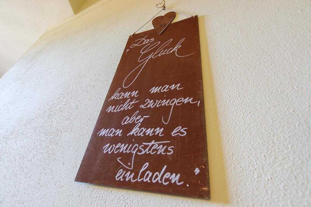 Hotel - Wirts'Haus "Zum Schweizer" 罗孚尔 外观 照片