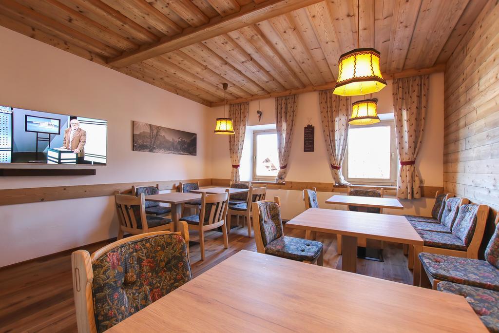 Hotel - Wirts'Haus "Zum Schweizer" 罗孚尔 外观 照片