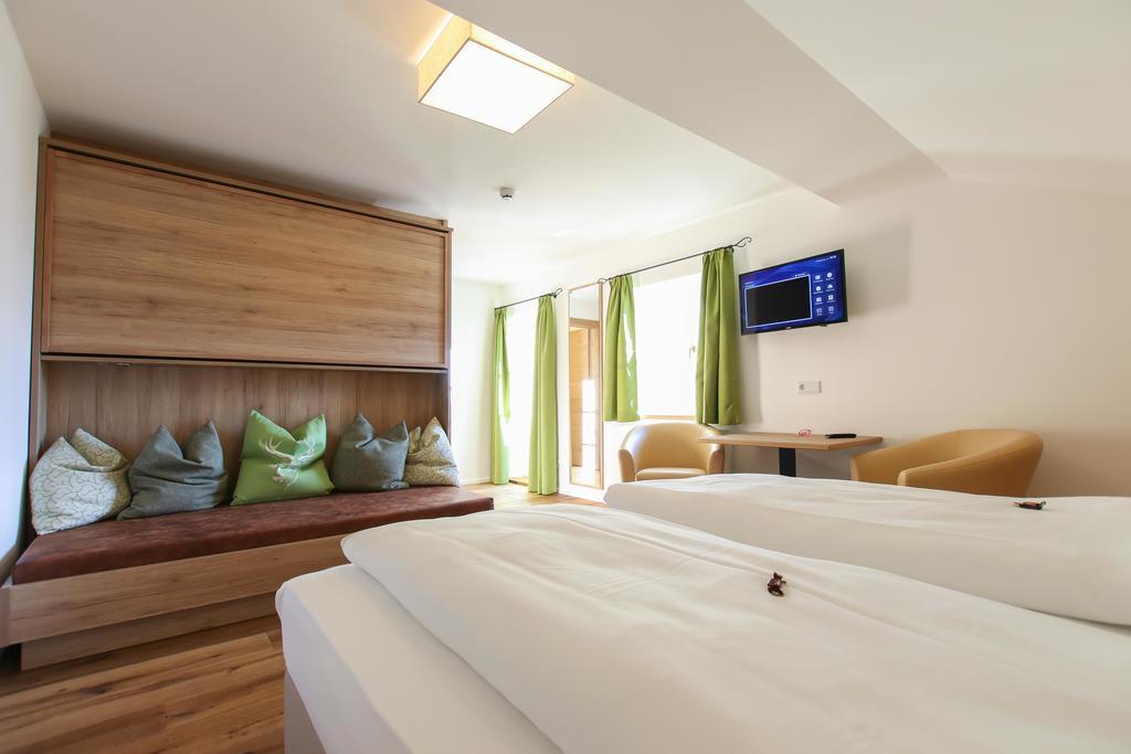 Hotel - Wirts'Haus "Zum Schweizer" 罗孚尔 外观 照片